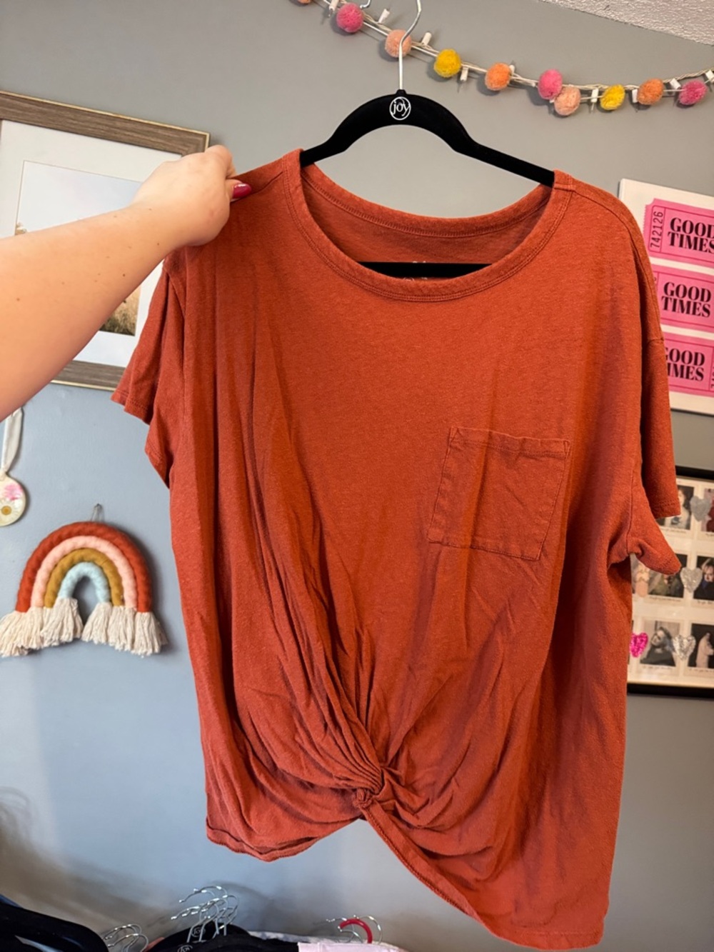 Universal Thread Rust Knot-Front Short Sleeve Pocket Tee